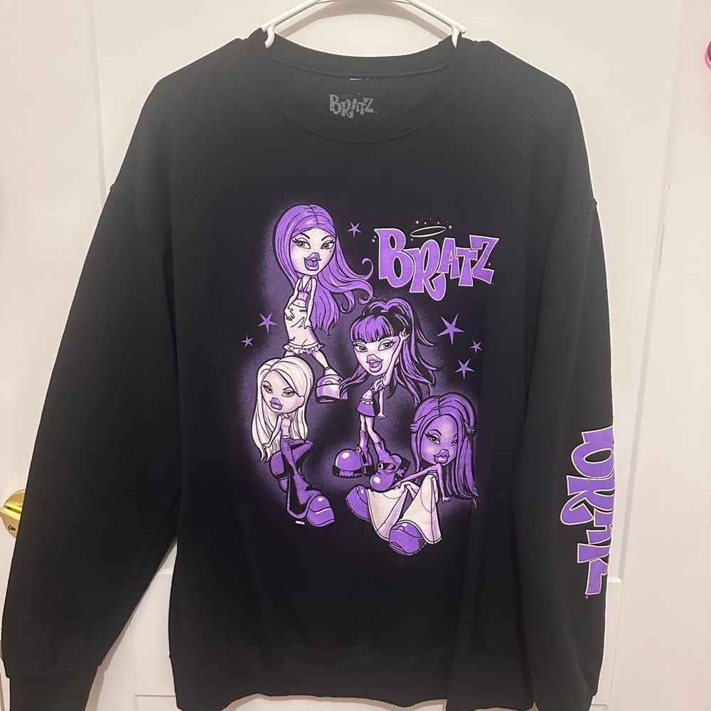 Bratz Black and Purple Graphic Sweatshirt